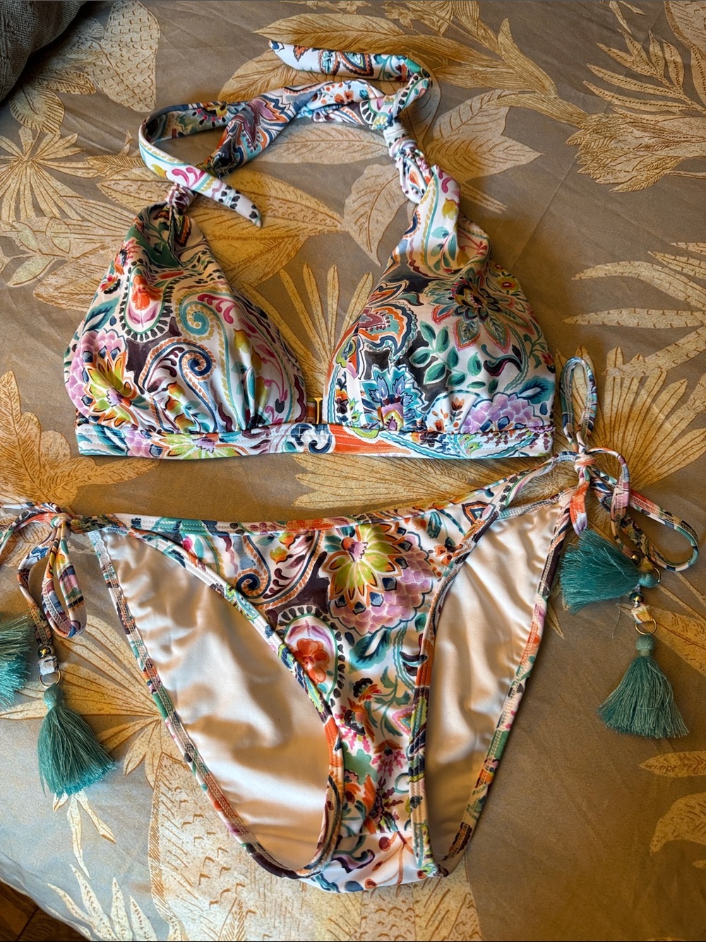 VENUS Floral Paisley Multi-Color Halter Bikini Set 34D Med.